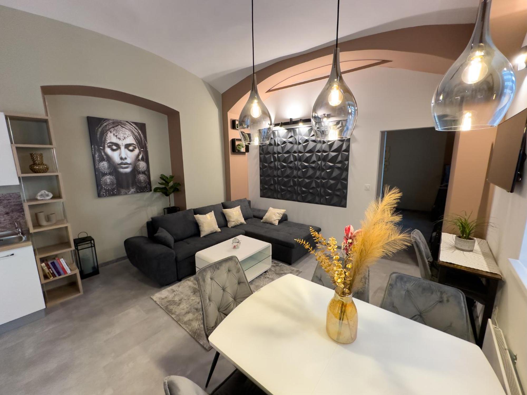 Apartments Adamas เซเลีย ภายนอก รูปภาพ