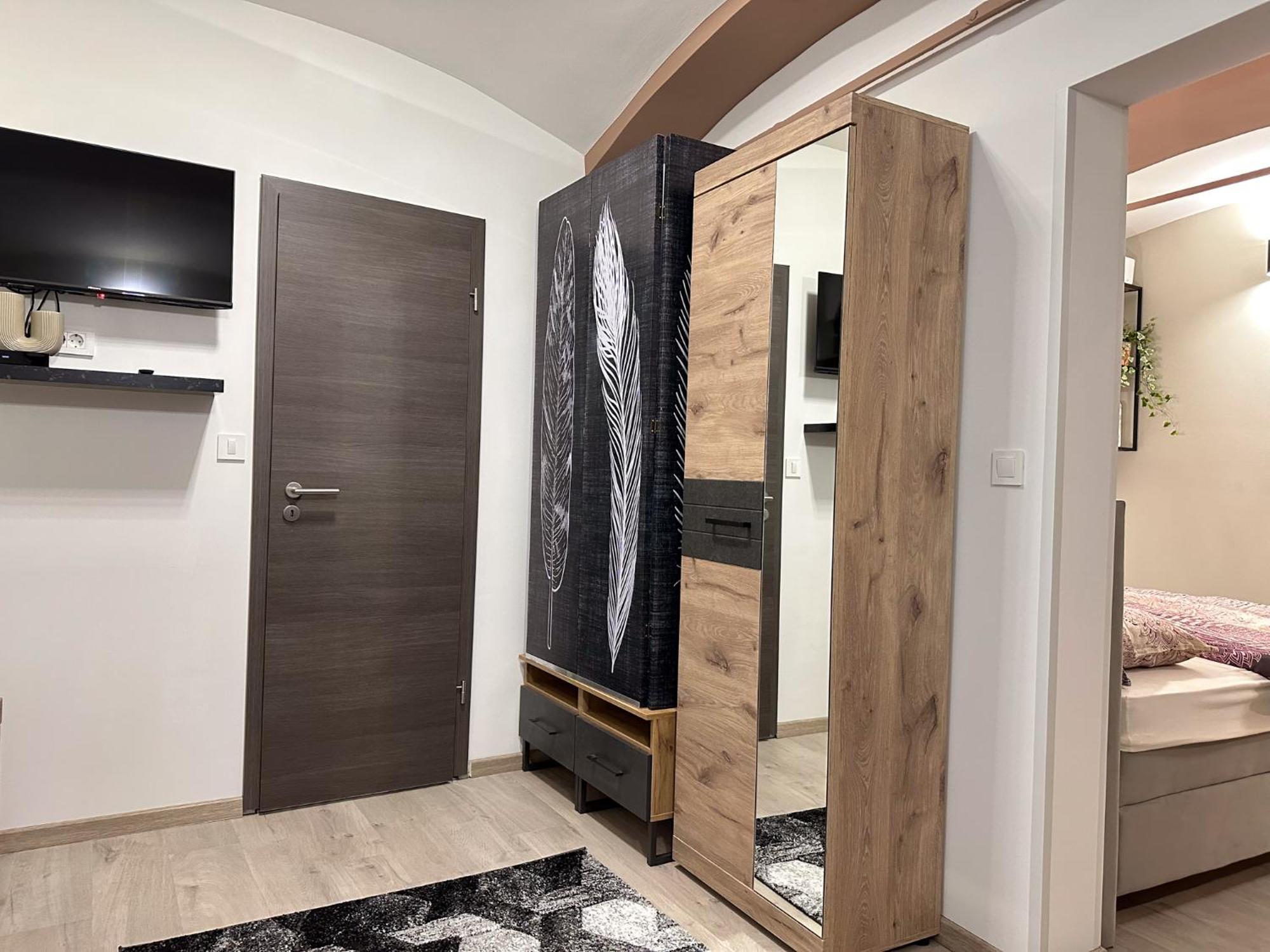 Apartments Adamas เซเลีย ภายนอก รูปภาพ